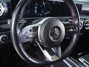 Седан Mercedes-benz CLA-класс 2019 года, 2800000 рублей, Ростов-на-Дону