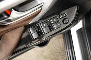 Внедорожник Toyota Fortuner 2018 года, 2699000 рублей, Пермь