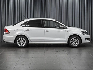 Седан Volkswagen Polo 2017 года, 1348000 рублей, Ставрополь