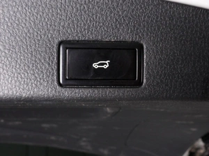 Внедорожник Volkswagen Touareg 2012 года, 1470000 рублей, Минеральные Воды