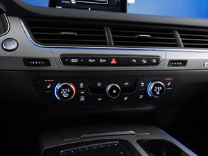 Внедорожник Audi Q7 2015 года, 3200055 рублей, Москва