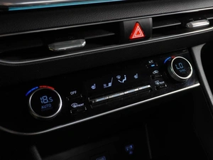 Седан Hyundai Sonata 2020 года, 1869000 рублей, Воронеж
