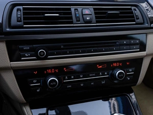 Седан BMW 5 серия 2013 года, 1830000 рублей, Краснодар