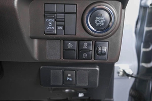 Минивэн Toyota Roomy 2021 года, 1099000 рублей, Кемерово