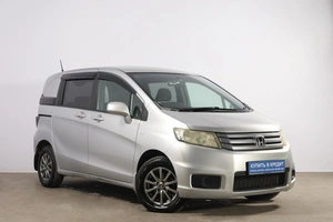 Минивэн Honda Freed 2010 года, 999000 рублей, Новосибирск