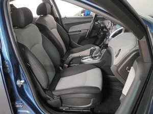 Седан Chevrolet Cruze 2013 года, 777000 рублей, Воронеж