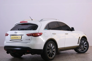 Внедорожник Infiniti FX37 2010 года, 2049000 рублей, Омск