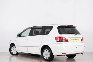 Минивэн Toyota Ipsum 2003 года, 799000 рублей, Красноярск