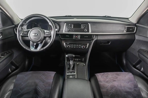 Седан Kia Optima 2019 года, 1729000 рублей, Пермь