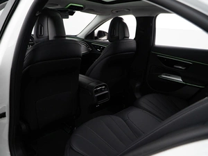 Седан Mercedes-benz E-класс 2024 года, 7593055 рублей, Москва