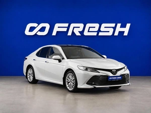 Седан Toyota Camry 2019 года, 2673444 рублей, Москва