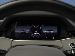 Внедорожник Land Rover Range Rover Evoque 2020 года, 3650000 рублей, Москва