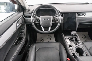 Лифтбек JAC J7 2023 года, 1509000 рублей, Красноярск