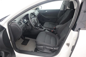 Седан Volkswagen Jetta 2012 года, 1090000 рублей, Орёл