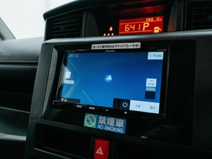 Минивэн Toyota Roomy 2021 года, 1050000 рублей, Красноярск