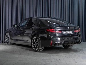 Седан BMW 5 серия 2018 года, 3000000 рублей, Волгоград