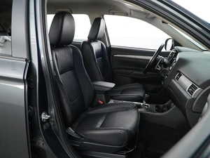 Внедорожник Mitsubishi Outlander 2014 года, 1649099 рублей, Москва