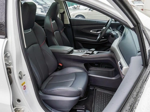 Внедорожник Changan UNI-T 2023 года, 2190000 рублей, Краснодар