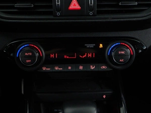 Седан Kia Cerato 2020 года, 2069444 рублей, Москва