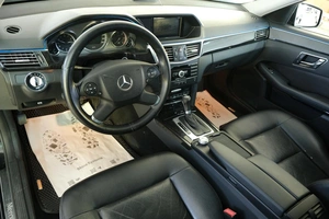 Седан Mercedes-benz E-класс 2009 года, 1599000 рублей, Омск