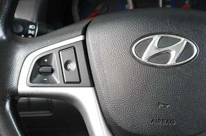 Хетчбэк Hyundai Solaris 2013 года, 949000 рублей, Тюмень