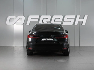 Седан Toyota Camry 2024 года, 3557000 рублей, Красный Пахарь