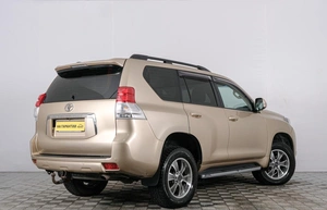 Внедорожник Toyota Land Cruiser Prado 2010 года, 3299000 рублей, Красноярск