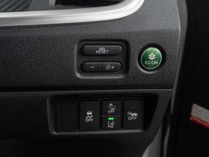 Хетчбэк Honda Jade 2015 года, 1469000 рублей, Тюмень