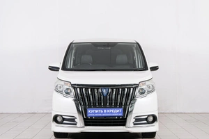 Минивэн Toyota Esquire 2014 года, 1849000 рублей, Красноярск