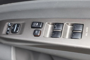 Лифтбек Toyota Prius 2008 года, 849000 рублей, Новосибирск