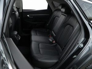 Седан Hyundai Sonata 2021 года, 2649999 рублей, Москва