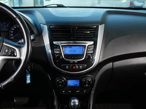 Хетчбэк Hyundai Solaris 2012 года, 749000 рублей, Тверь
