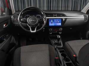 Седан Kia Rio 2018 года, 1299000 рублей, Тюмень