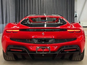 Кабриолет Ferrari 296 GTS 2025 года, 43990000 рублей, Павловская Слобода