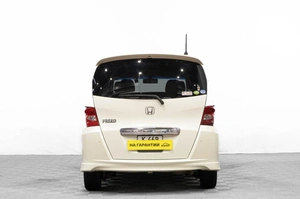Минивэн Honda Freed 2010 года, 1149000 рублей, Барнаул