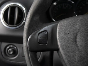 Седан Renault Logan 2015 года, 625000 рублей, Омск