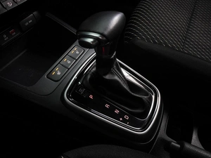 Седан Kia Rio 2018 года, 1334000 рублей, Воронеж