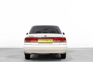 Седан Nissan Sunny 2002 года, 269000 рублей, Барнаул