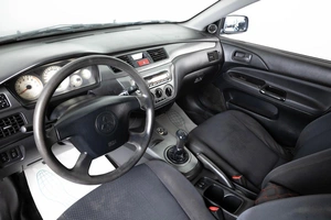 Седан Mitsubishi Lancer 2005 года, 349000 рублей, Пермь