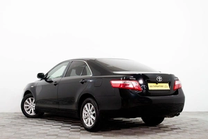 Седан Toyota Camry 2006 года, 1199000 рублей, Сургут