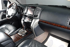 Внедорожник Toyota Land Cruiser 2014 года, 3849000 рублей, Тюмень