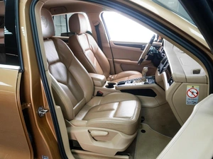 Внедорожник Porsche Macan S 2014 года, 2488070 рублей, Тюмень