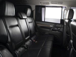 Внедорожник Mitsubishi Pajero 2008 года, 1430000 рублей, Омск
