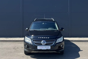 Внедорожник Volkswagen Tiguan 2010 года, 1070000 рублей, Солонцы