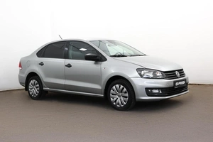 Седан Volkswagen Polo 2019 года, 1479000 рублей, Орёл