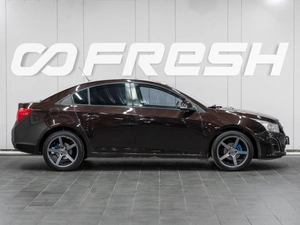 Седан Chevrolet Cruze 2014 года, 749000 рублей, Сургут