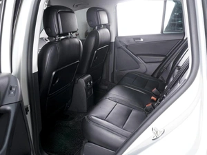 Внедорожник Volkswagen Tiguan 2016 года, 1220000 рублей, Ростов-на-Дону