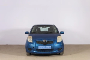 Хетчбэк Toyota Yaris 2008 года, 699000 рублей, Новосибирск