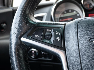 Хетчбэк Opel Astra 2012 года, 770000 рублей, Краснодар