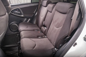 Внедорожник Toyota RAV4 2010 года, 1149000 рублей, Томск